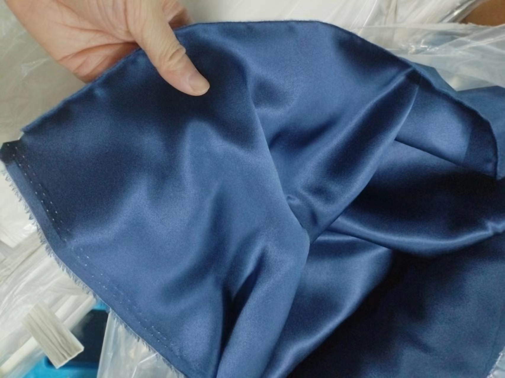 Picture of Silk fabric satin 19 M crepe satin clothing pajamas silk Mulberry silk pillowcase fabric multi-color in stock