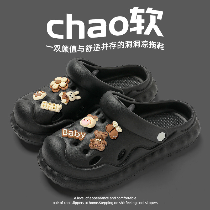 Picture of New Croc Shoes Women's 2025 Summer Outerwear Thick-Soled Internet Celebrity Beach Shit-Feeling Baotou Half Sandals Women's Summer