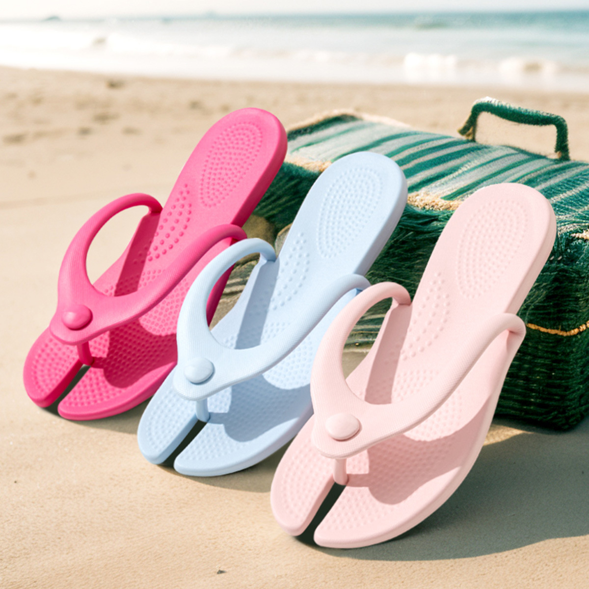 Folding Flip-Flops Women's 2025 New Indoor Household Non-Slip Bathroom Bathing Sandals Men's Summer