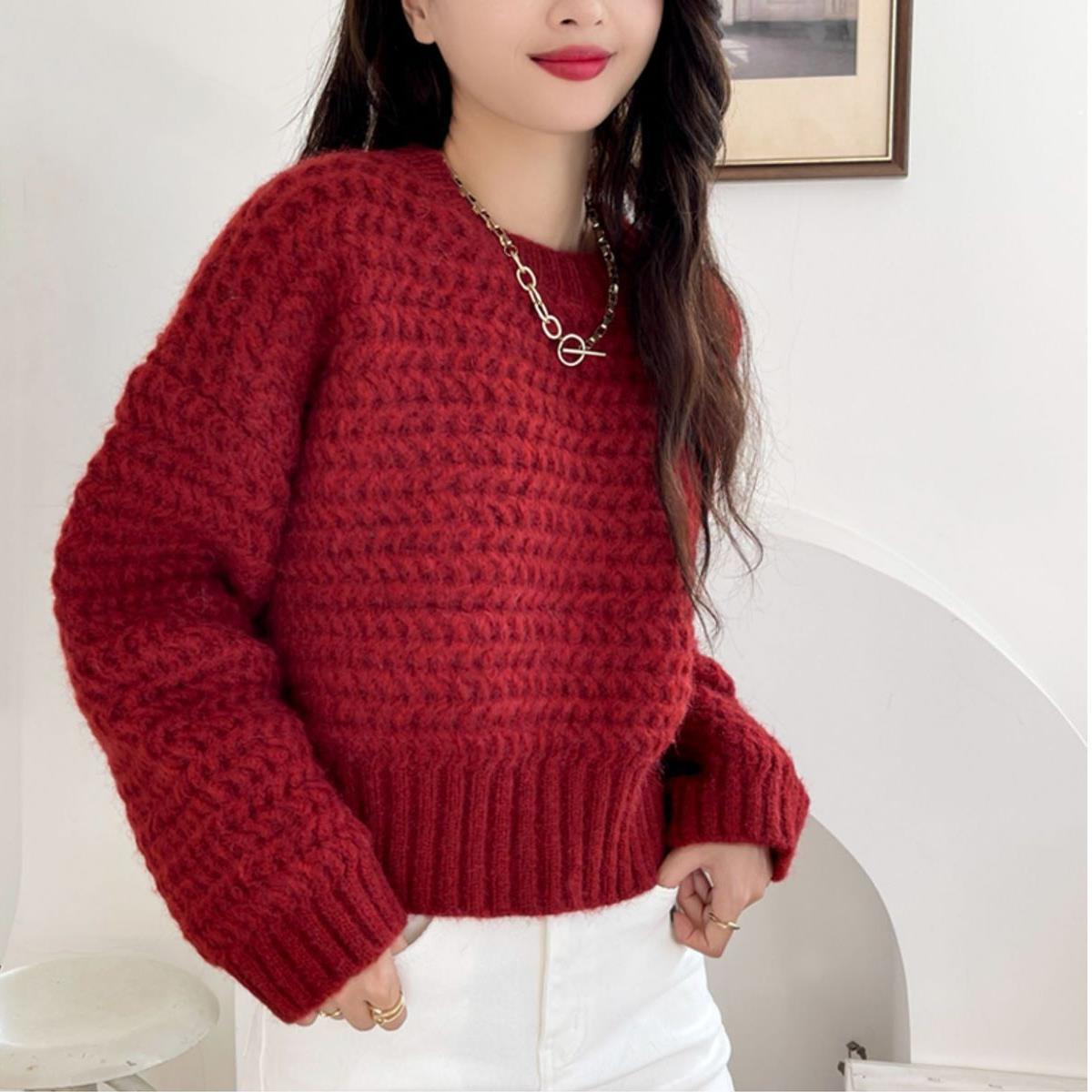 Hollow Sweater Women's Autumn New Korean Loose Short Knitted Sweater Thick Lazy Style Knitted Top Trendy Outer Wear