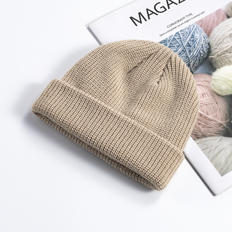 Picture of Melon Skin Hat Men's Korean Style Trendyy Autumn and Winter Woolen Hat Student Fashion Cuffed Yuppie Cold Hat Women's Brimless Knitted Hat