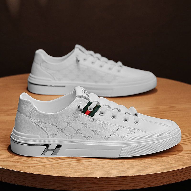 White Shoes for Men 2024 Summer New Korean Style Trendy Breathable Casual Slip-On Low-Top Men's Sneakers