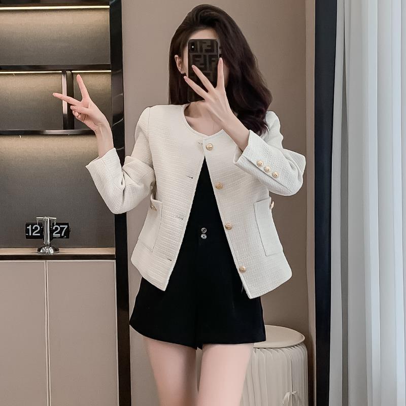 Real shot short small fragrant style short coat women's spring and autumn new outside chic early spring feeling super good-looking