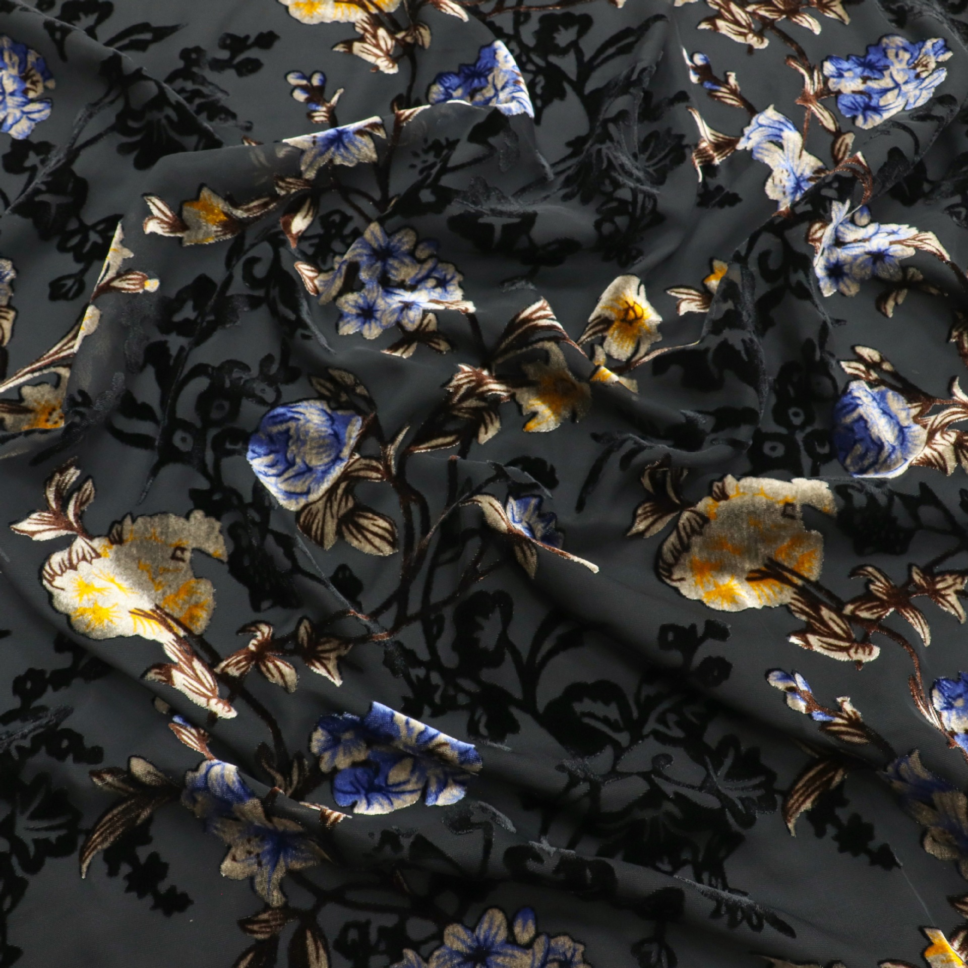 Picture of Factory Wholesale Woven Velvet Brocade Viscose Printed Burnt Flower Velvet Fabric Nightgown Dress Cheongsam