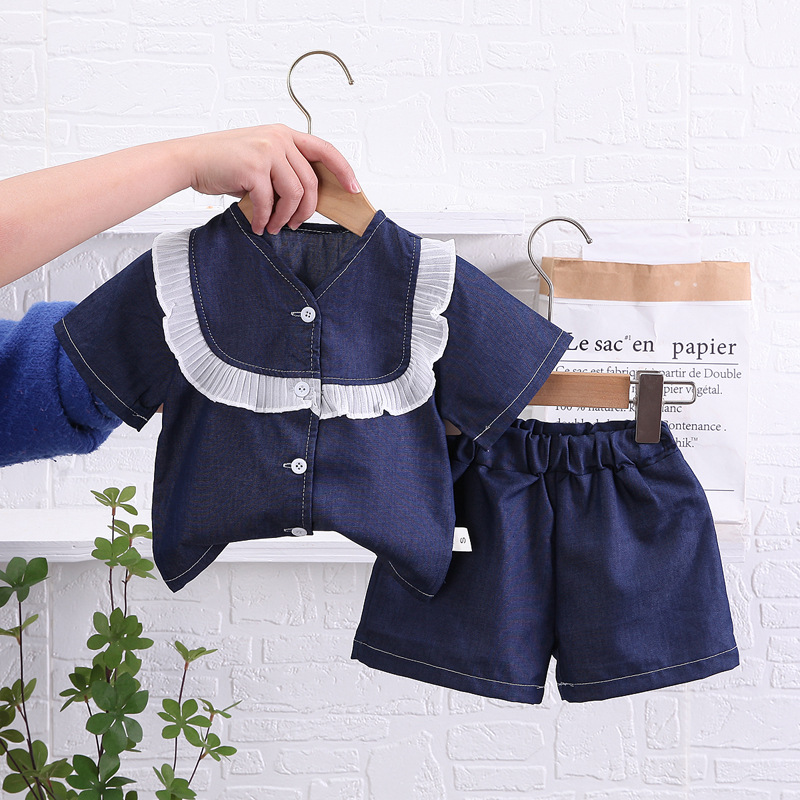 Girl's Cute Suit Summer New Children's Lace V-Neck Short-Sleeved Shorts Two-Piece Set Women's Baoyang Air Set
