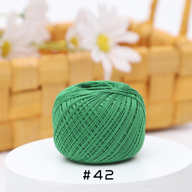 Picture of Warm Color No.10 Lace Strongly Twisted Mercerized Pearl Egyptian Long-staple Cotton Handmade Micro-hook Hand-bow Ball 20g Wool Ball