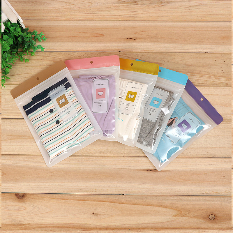 Factory direct supply spot men's and women's transparent underwear packaging bag general underwear clothing zipper self-sealing storage bag