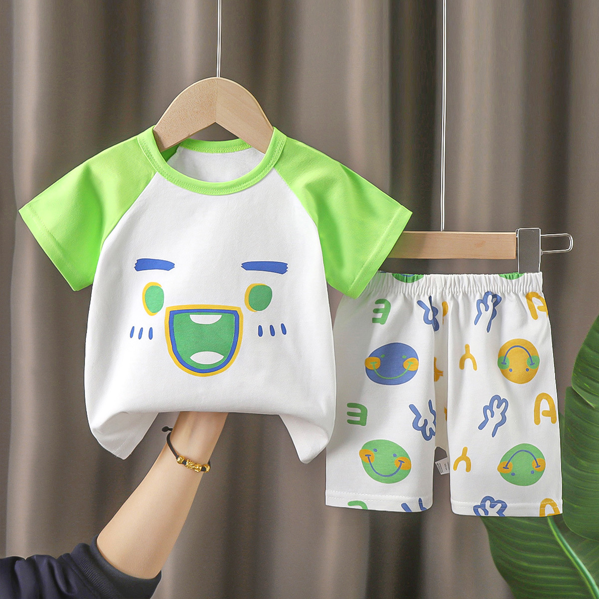 Picture of Children's Short-Sleeved Suit Pure Cotton Summer New Baby Boy Summer T-Shirt Girl Clothing Thin Kidsren's Clothing Carefully Selected