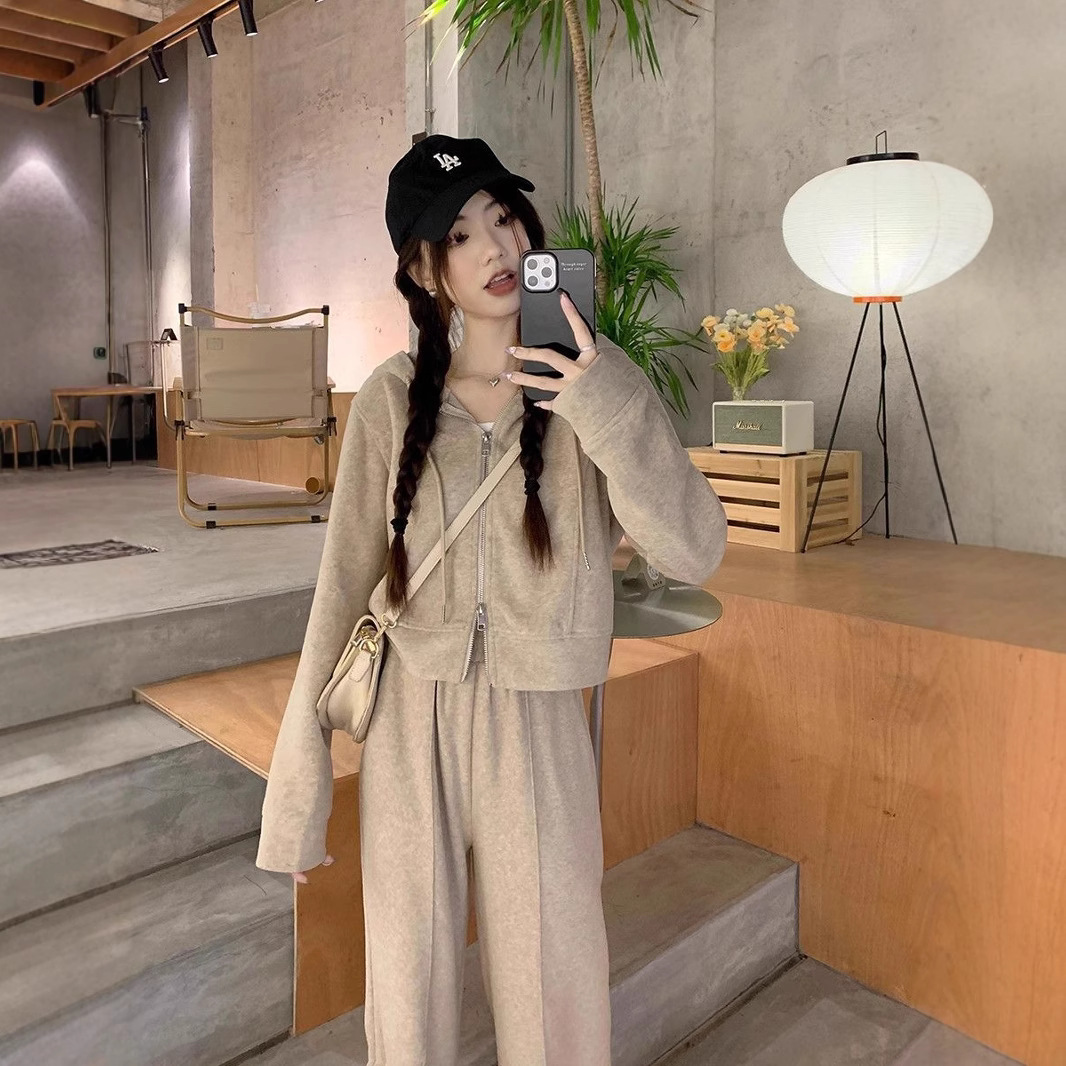 2024 Spring and Autumn New Hooded Short Casual Long-sleeved Sweatshirt Jacket Wide-leg Pants suit Women