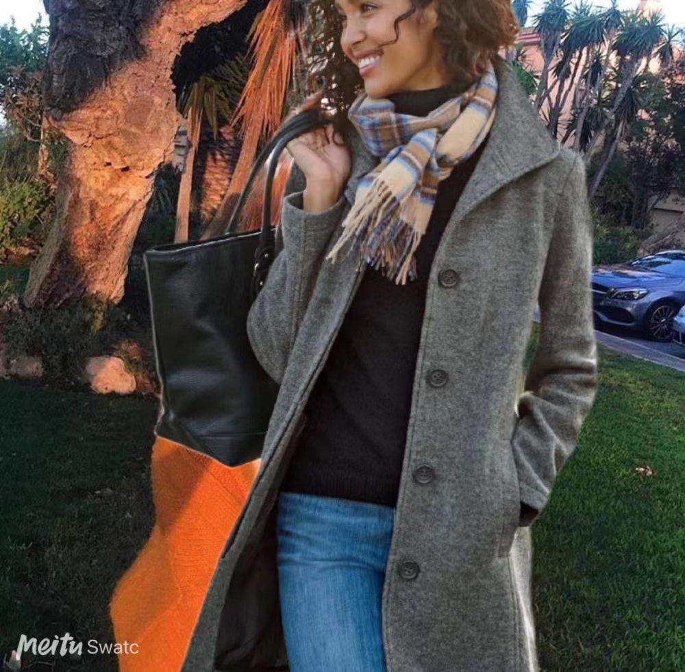 Picture of 2024 Amazon Hot Style European and American Fashion Thickeneded Woolen Outwear Autumn and Winter Women's Pure Color Long Outwear Women's Fashionable