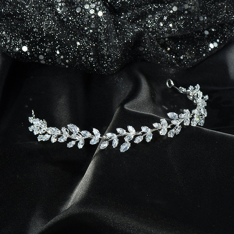 Picture of Korean Style Exquisite Crystal Hair Accessories Bridal Crown Wedding Headband Princess Prom Headdress Tassel Headband Accessories