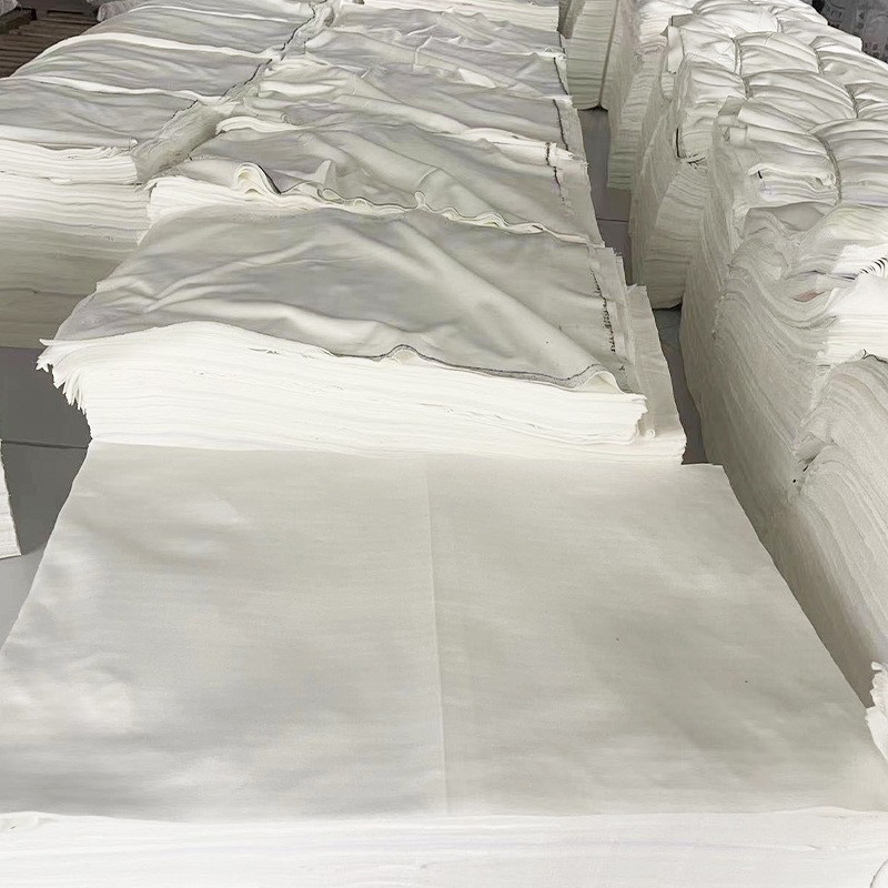 Picture of Cotton Machine Wiping Cloth Standard Size White Rag Absorbs Water and Oil, Dust-Free and Lint-Free Industrial Pure Cotton Machine Wiping Cloth