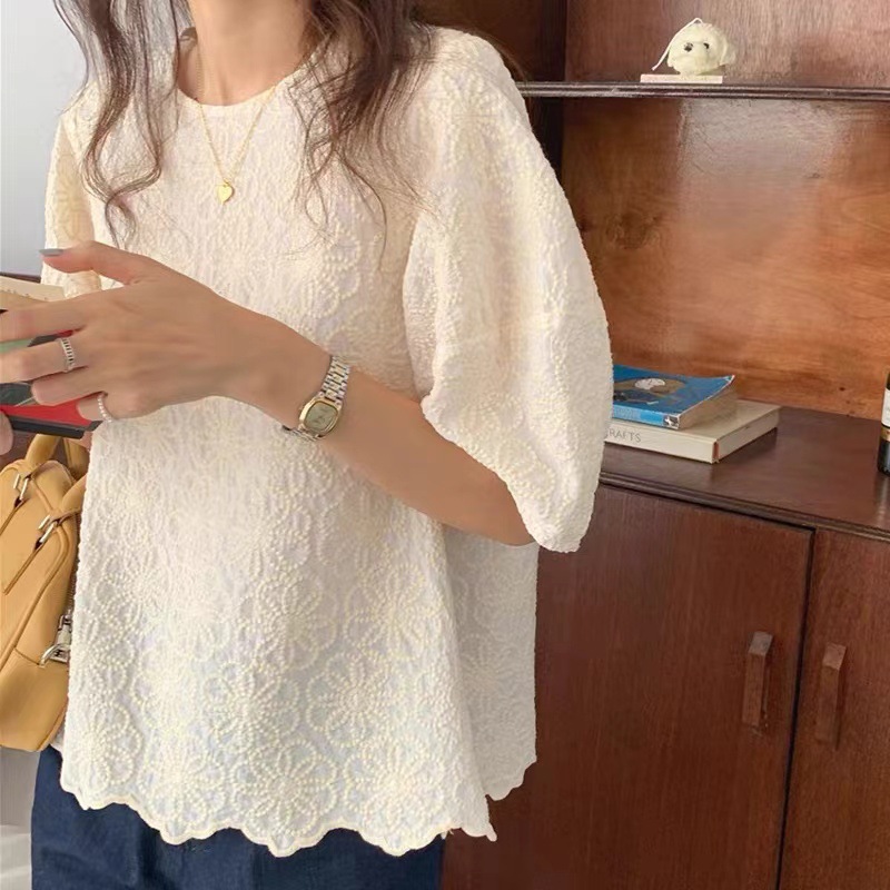Picture of Korean style chic puff sleeve top for women new design sense niche chic heavy embroidery flower loose shirt