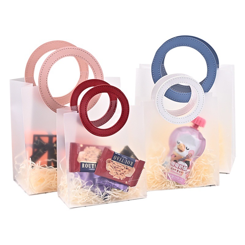 Pp transparent handbag customized plastic frosted gift bag kindergarten Christmas gift packaging bag customized