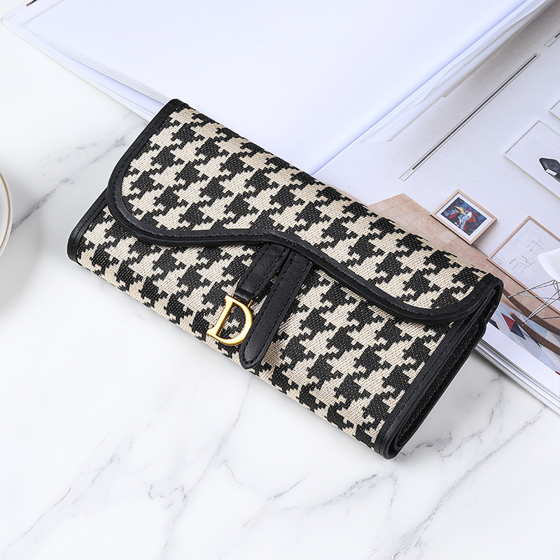 Picture of European and American retro wallet ladies long large capacity D-buckle multi-card foreign trade multi-functional three-fold clutch wholesale