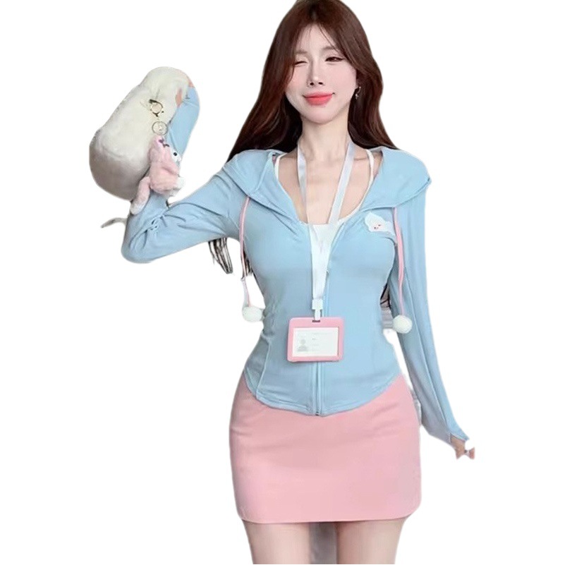Suit with Waist-Cinching Sun Protection Top for Women, Autumn and Winter Skirt, Hip-Hugging Short Skirt, Half-Length Skirt, Two-Piece Set, Slim Fit, Korean Style Fashion