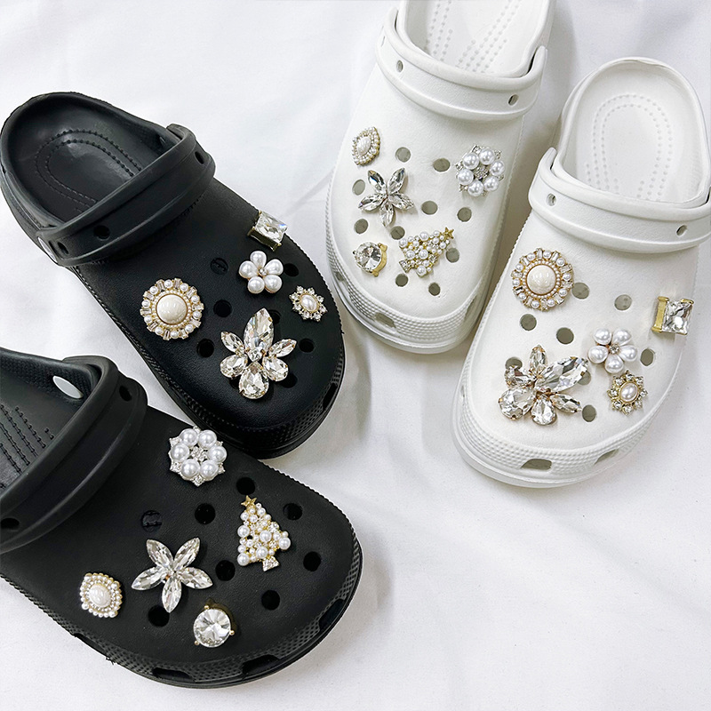 Brilliant Life Rhinestone High-grade Hole Shoes Accessories Christmas Tree Shoes Flower Fit Cross Hole Shoes Diy Shoes Accessories