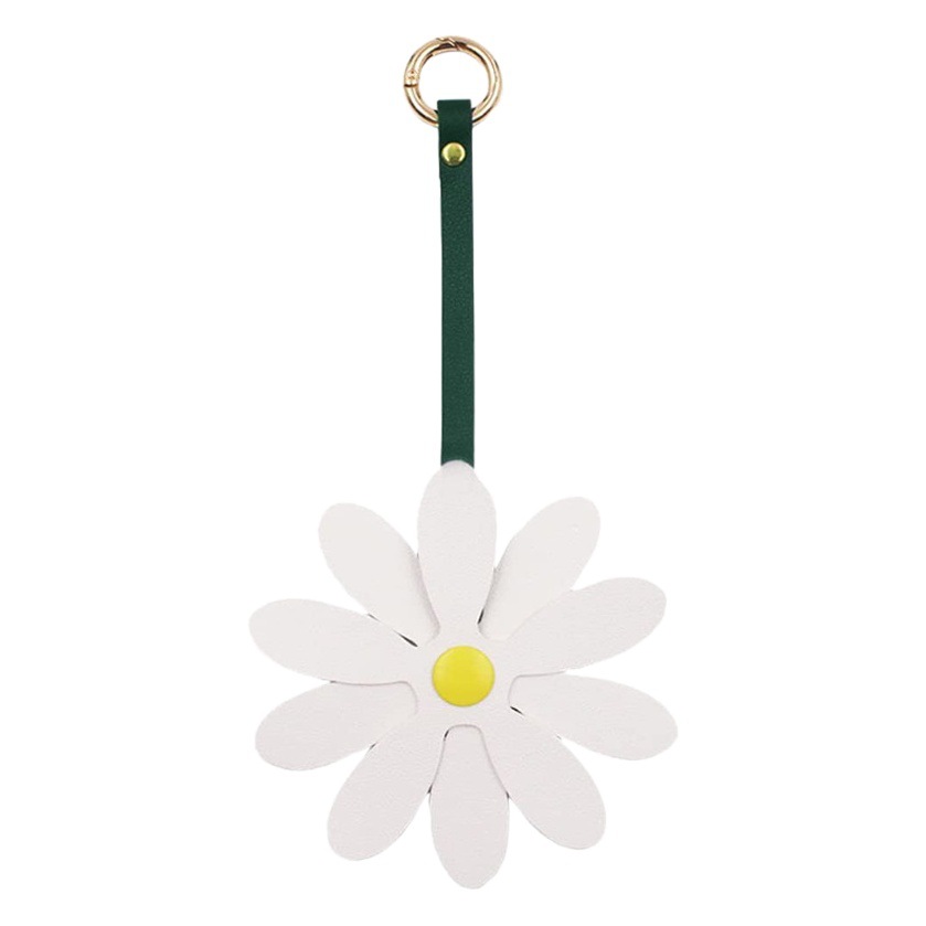 Summer Fresh Daisy keychain creative PU leather bag ornaments online celebrity ins Daisy car key pendant