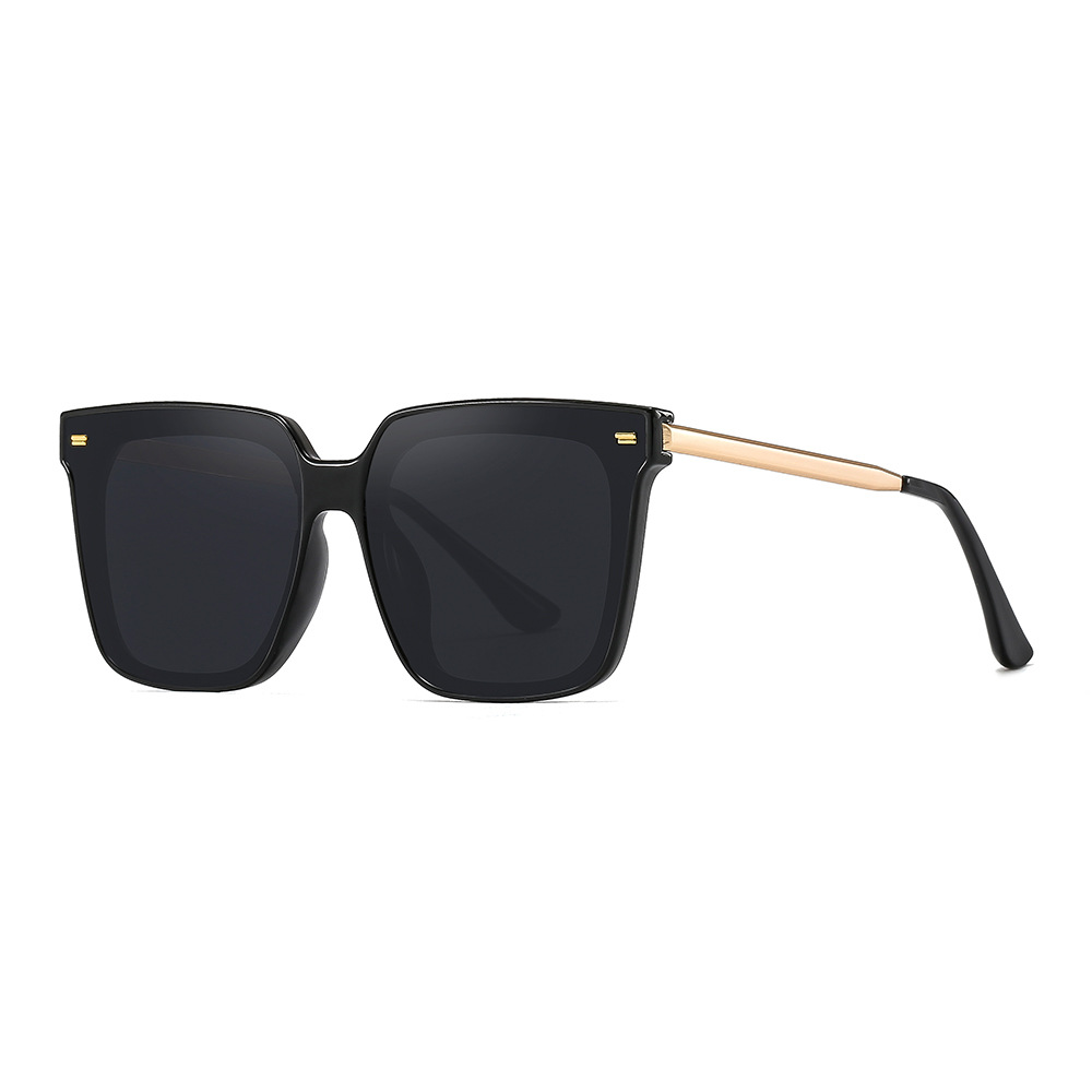 Picture of Hot-Selling New Gm Sunglasses for Women, High-End, Anti-Uv, Big Face, Slimming Look Sunglasses, Men's Driving Polarized Glasses