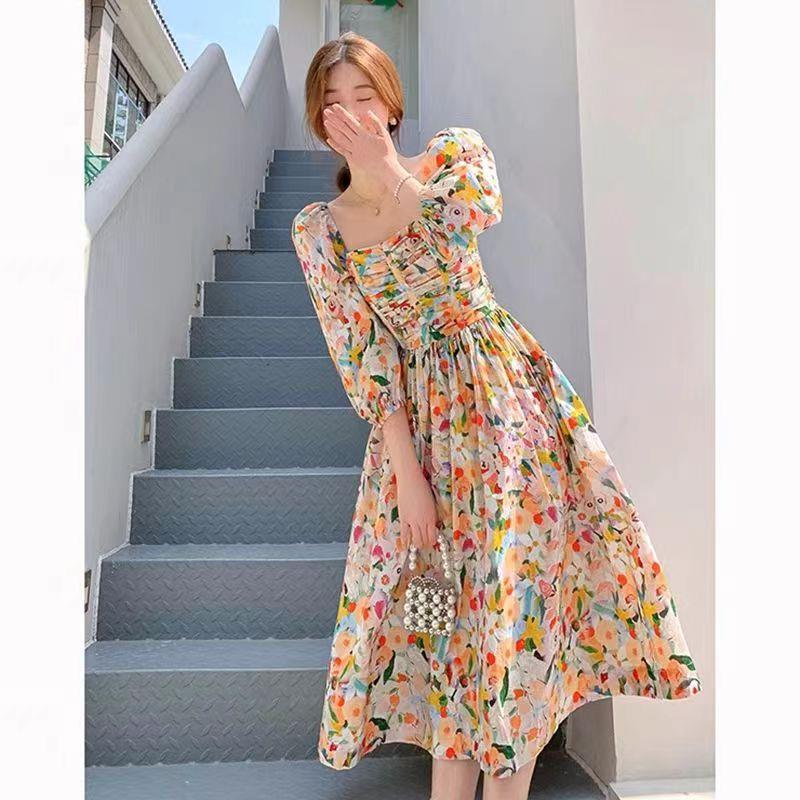 Chic Square Collar Puff Sleeve Floral dress Women's French Style Retro High-end Elegant Western Style Beautiful Mid-length Dress for Summer