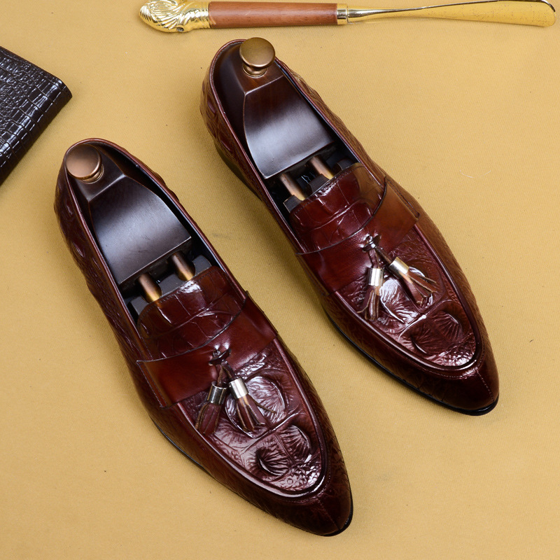 [Activity] British Pointed Leather Shoes Men's Leather Crocodile Pattern Tassel Business Casual Men's Cross-border Shoes
