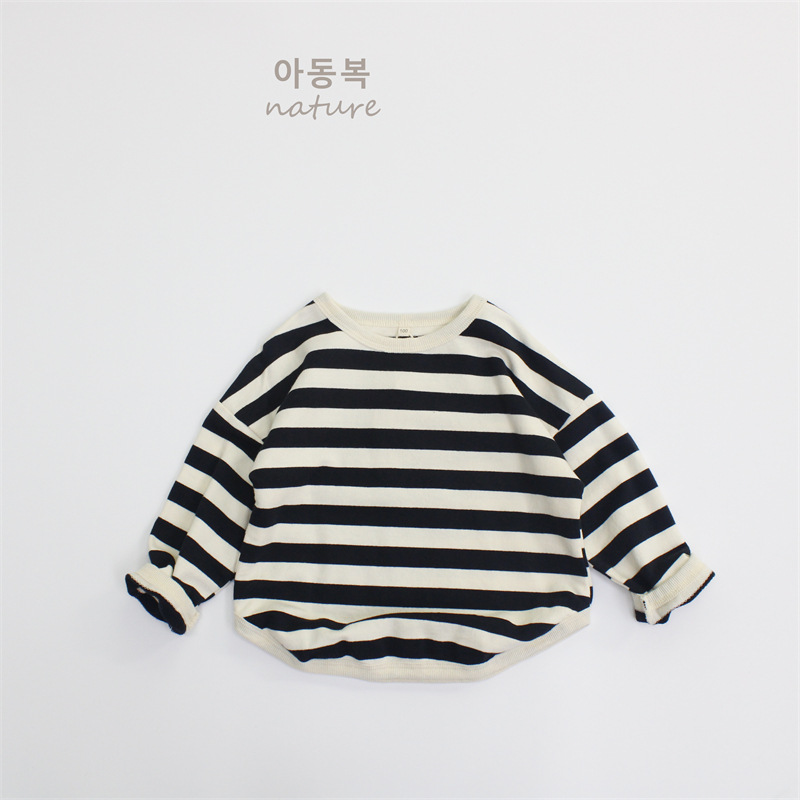 Picture of 2025 New Children's T-shirt Spring Boys' Pullover Long Sleeve Korean Round Neck Striped Loose Girls' Top Category A