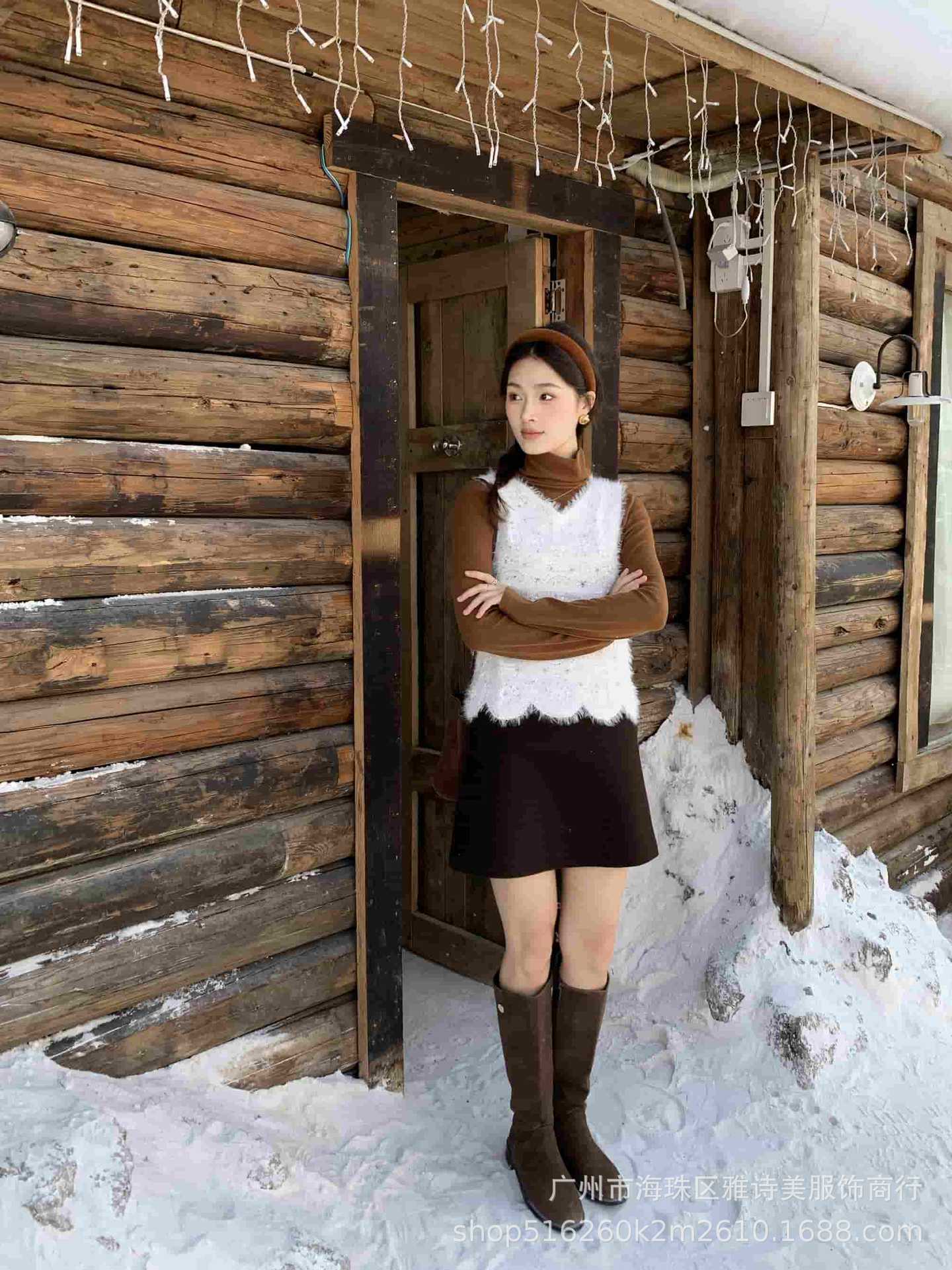 Picture of Korean Style Gentle Style V-neck Sequin Heavy Craft Mink Hair Vest Women's Autumn and Winter Fashionable Elegant Slim Look Outer Wear Top
