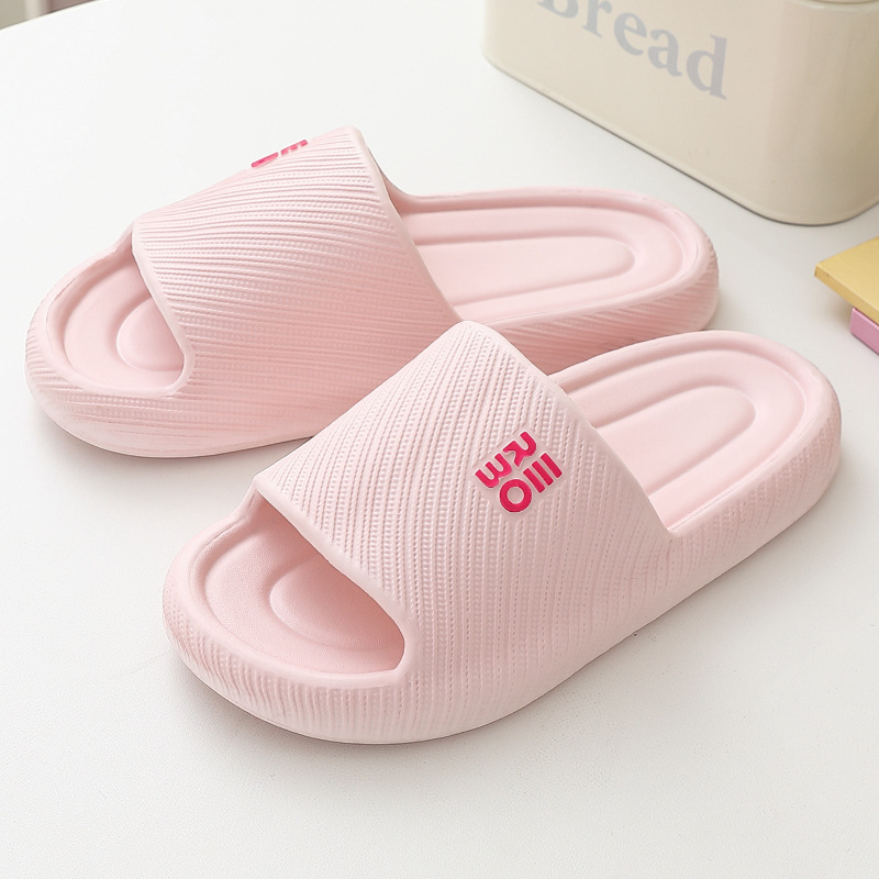 Picture of Men's Summer Slippers for Home Indoor Use, Breathable, Non-Slip, Suitable for Outdoor Wear, Eva Sandals with a Soft Cushioning Feel, Odor-Resistant Bathroom Slippers, Couple Style