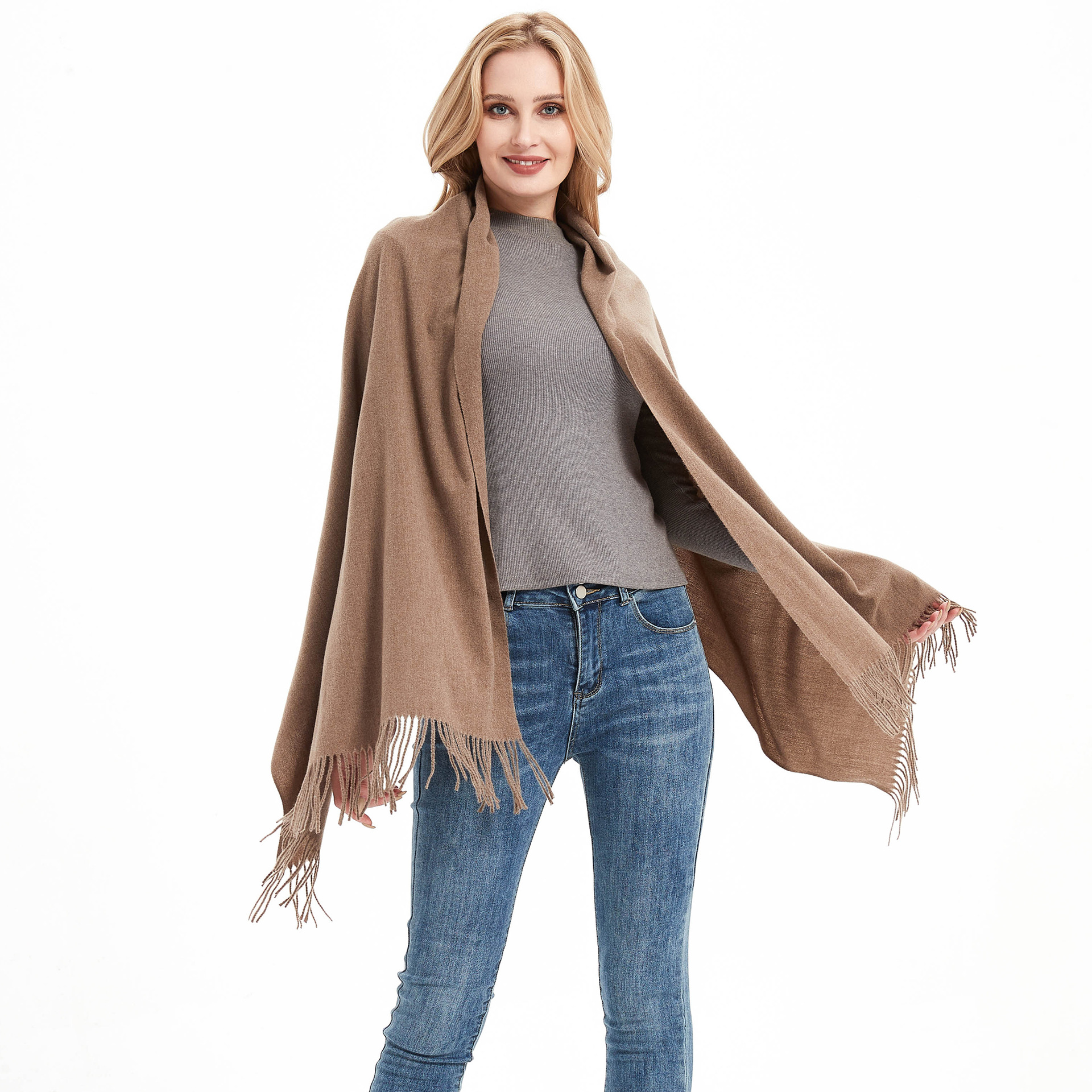 Picture of Foreign trade Europe and the United States new autumn and winter scarf women's polyester thorn hair tassel solid color scarf shawl dual-use manufacturers wholesale