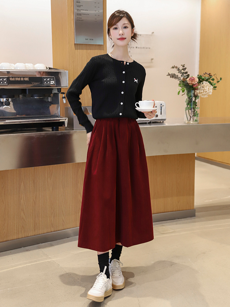 Picture of Maillard Retro Corduroy Skirt for Women, Autumn and Winter Khaki Casual Style with Belt, Mid-Length Pleated A-Line Skirt