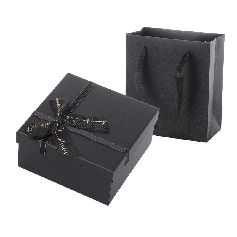 Picture of Hand gift box towel gift box thermos cup gift box heaven and earth cover packaging box wedding companion factory spot wholesale