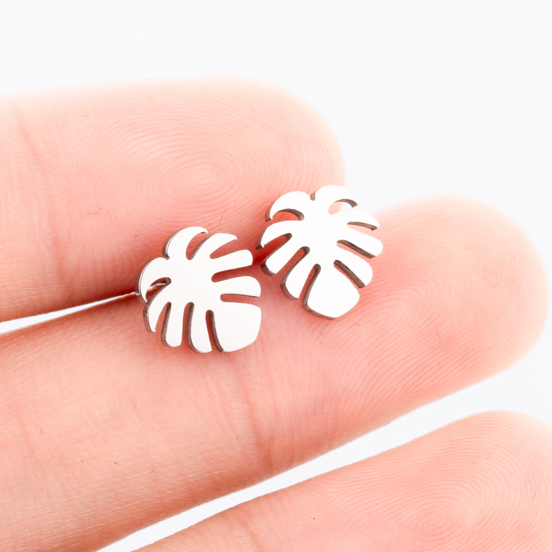 Picture of Leaf Earrings Korean Personality Elegant Coconut Earrings Stainless Steel Leaf Earrings Small and Exquisite All-match Ear and Bone Nails