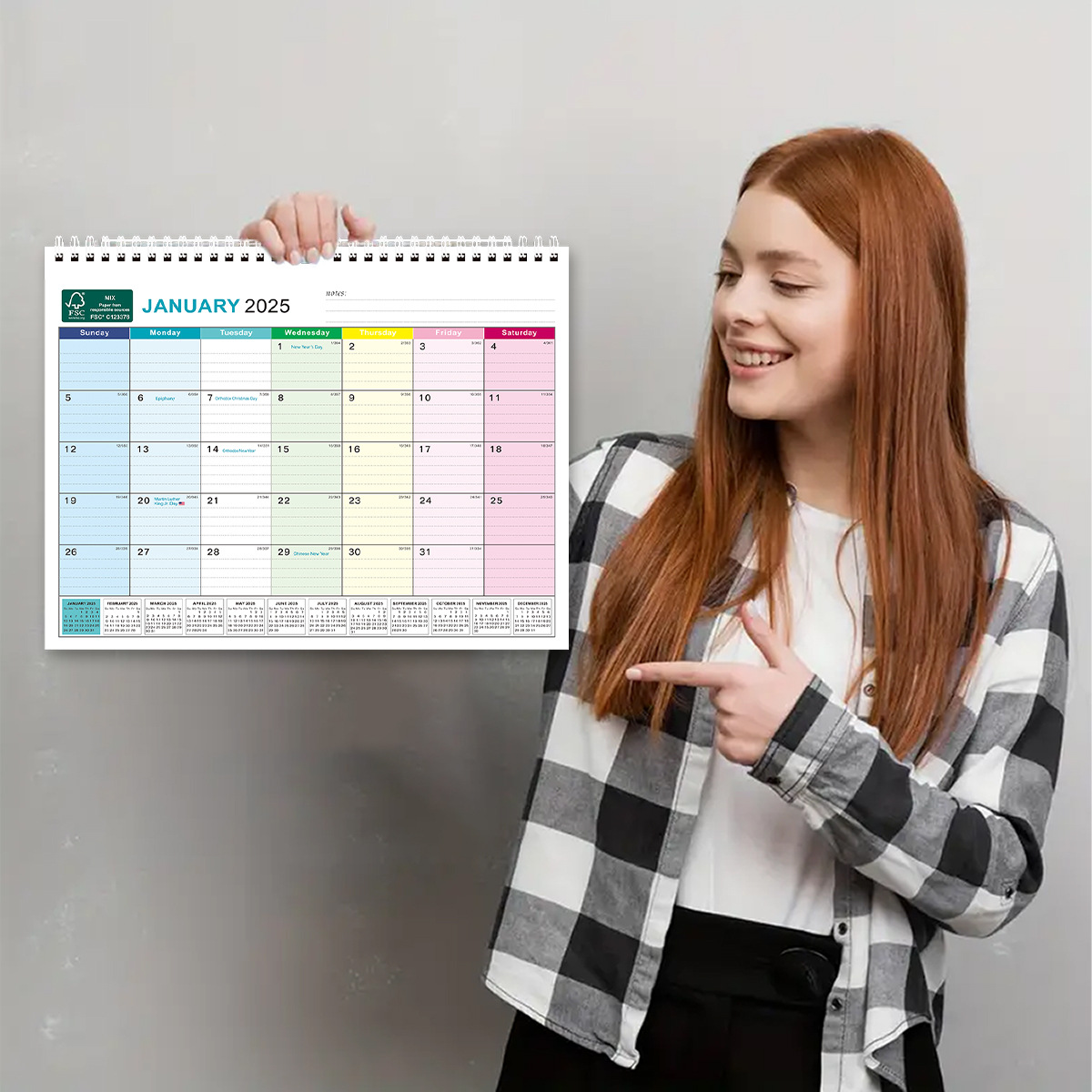 2025 Cross-Border E-Commerce Fsc Paper Wall Calendar with English Labels for 5 National Holidays, Fsc Certified Calendar