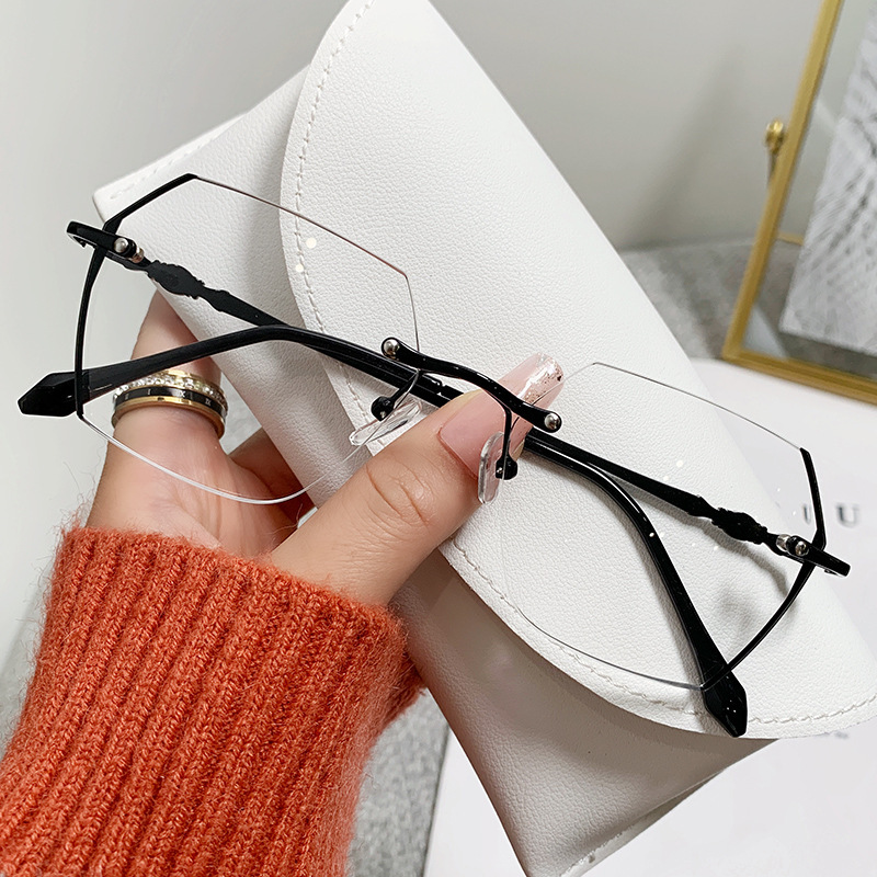 Picture of New irregular myopia finished rimless diamond trim without makeup artifact big face slimming anti-blue light myopia glasses