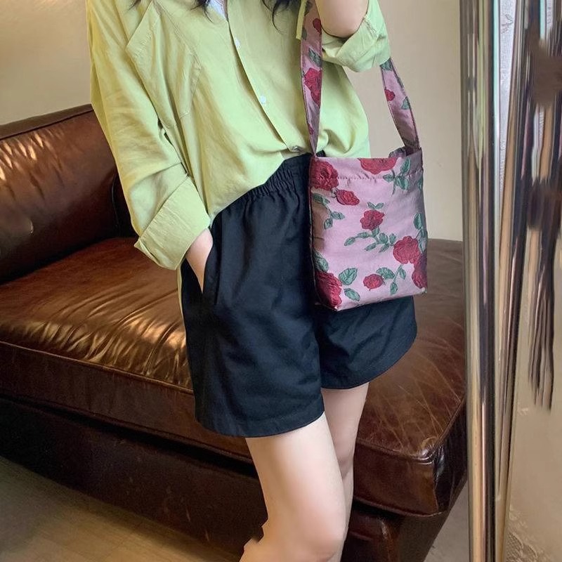 Oversize 1.00 kg-150.00 kg White A- shaped Waist Short Shorts for Men and Women Summer Thin Loose Slimming Casual Wide-leg Pants
