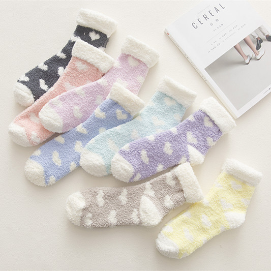 Autumn and Winter New Style Cuffed Candy Color Heart Small Fresh Coral Velvet Towel Home Floor Women's Socks Thickeneded