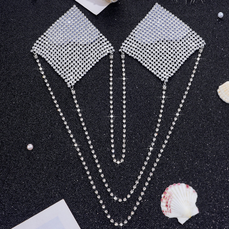 Picture of Chest Chain, High-End Accessories for Women with Big Breasts, Pure Lust Style, Square Flash Diamond Aluminum Chain, Invisible Nipple Patch, Anti-Bulge Breast Ornament Hanging Chain