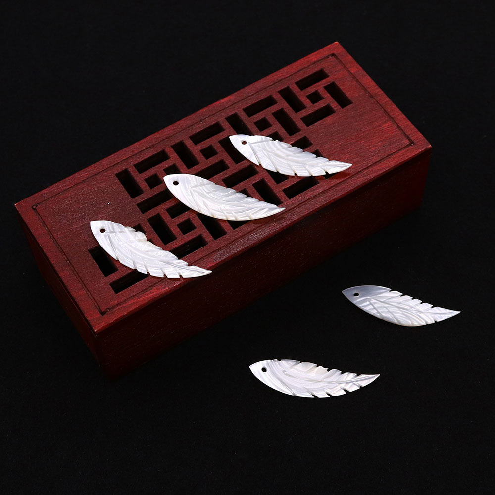 Natural sea water shell wings shape pendant 10x 32mm carved flat single hole beaded DIY jewelry accessories