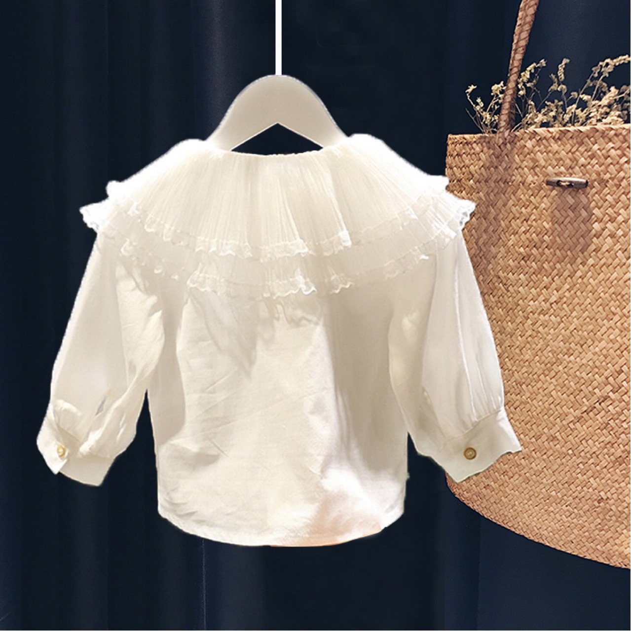 Picture of 2021 Korean Style Spring and Autumn Fashion Children's Suit Girl's Lace Collar Shirt Fishtail Strap Skirt Two-Piece Set YY64