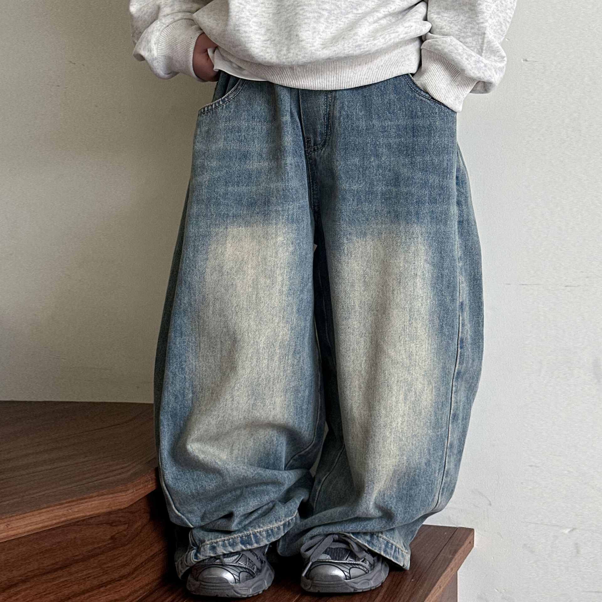 Children's Fashion Jeans 2025 Spring New Boys' Korean Style Loose Straight Leg Pants Children's Spring Trendy Trousers