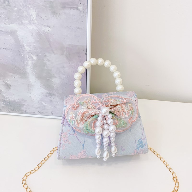 Picture of Hot Selling Children Shoulder Bag Exquisite Antique Little Girl Coin Purse Cute Princess Outdoor Casual Pearl Handbag