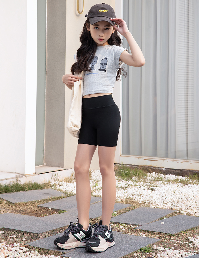 Picture of Girl's Shark Pants Children's Three-point Safety Pants Thin Summer Barbie Leggings Outer Wear Anti-light Insurance Shorts