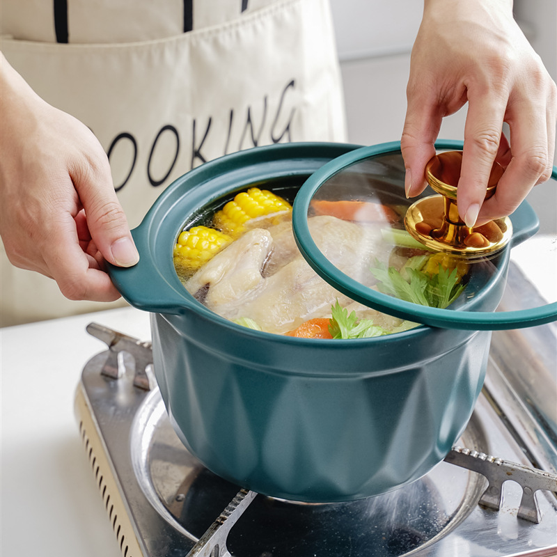 Picture of A modern simple matte glaze ceramic casserole high temperature resistant open flame household creative small casserole stew pot