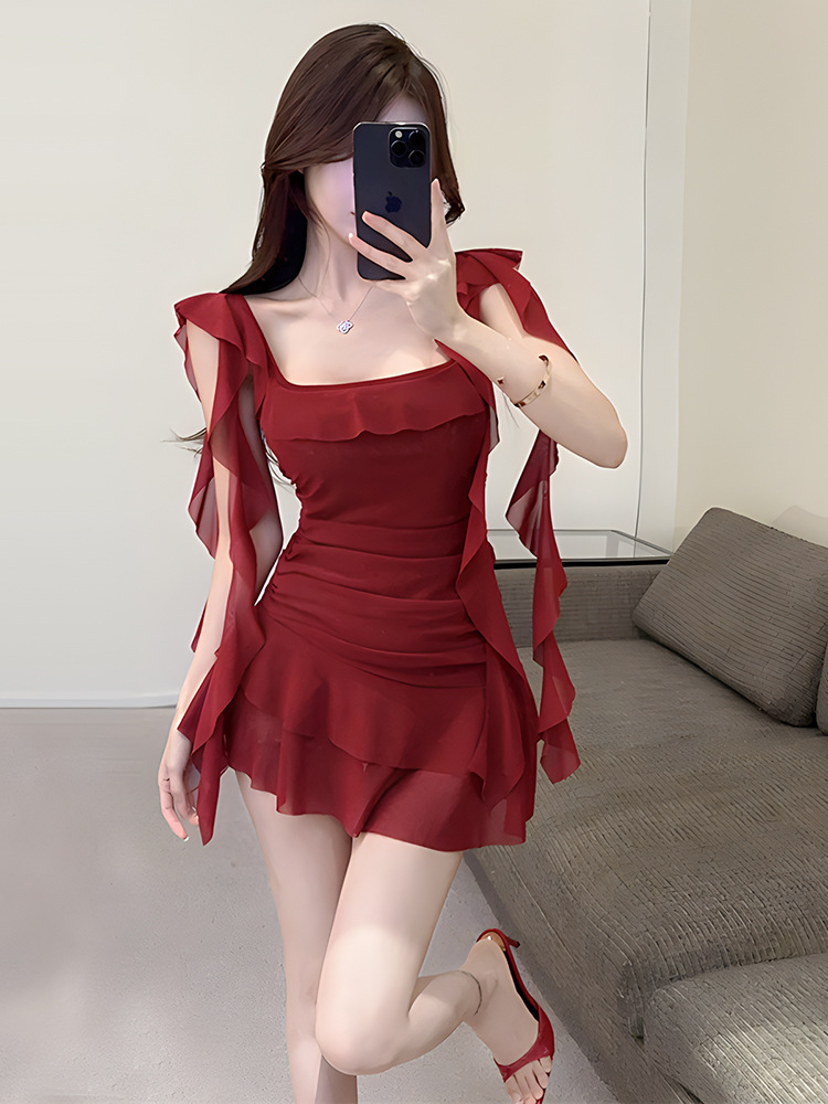 Pure Desire Style Ruffled Red Sling dress Summer Design Sense Niche Tight Waist Slimming Irregular Short Skirt