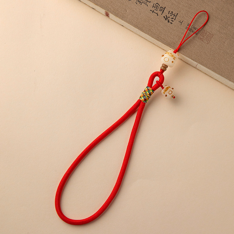 Picture of Cute Bodhi Lucky Cat Mobile Phone Chain Wrist Hanging Chain Pendant Pendant Exquisite Anti-loss Drop-resistant Mobile Phone Case Lanyard