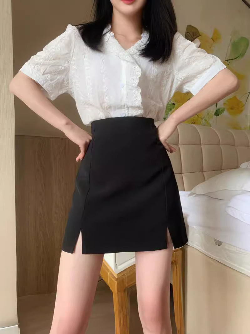 Skirt Women's Summer 2024 New Split Black A- line High Waist Student All-match Small Academy Style Skirt