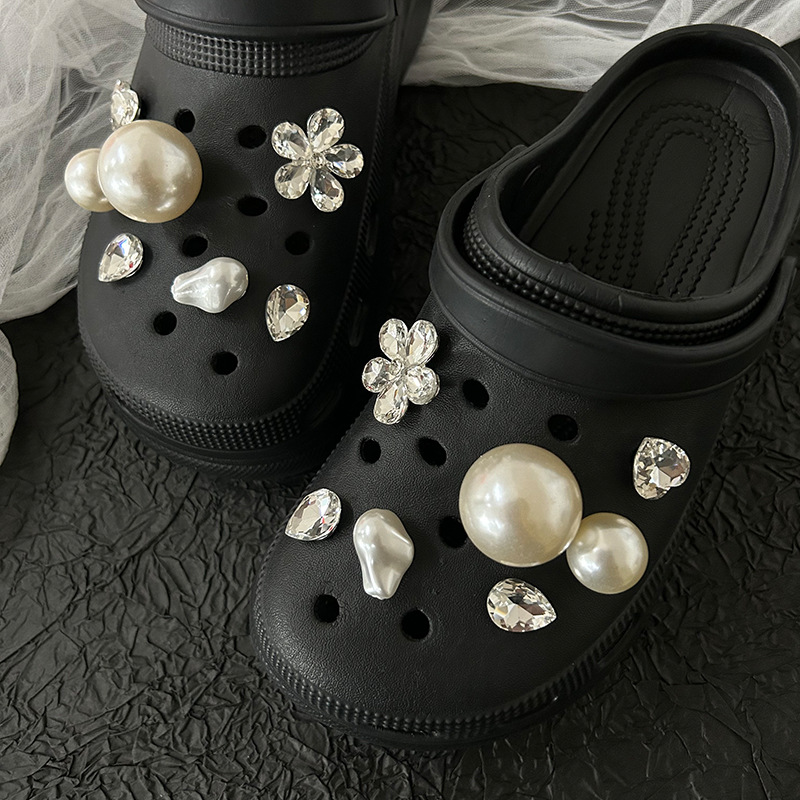 cross hole shoes accessories high sense joint big pearl diamond shoes flower shoes buckle hole shoes decorative diy wholesale