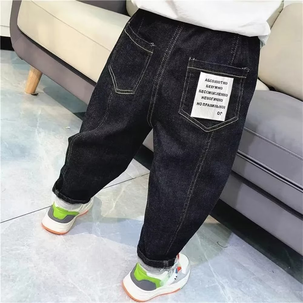 Boys' Denim Jeans for Children, 2023 Spring and Autumn New Casual Pants for Boys, Loose and Versatile Pants for Older Children