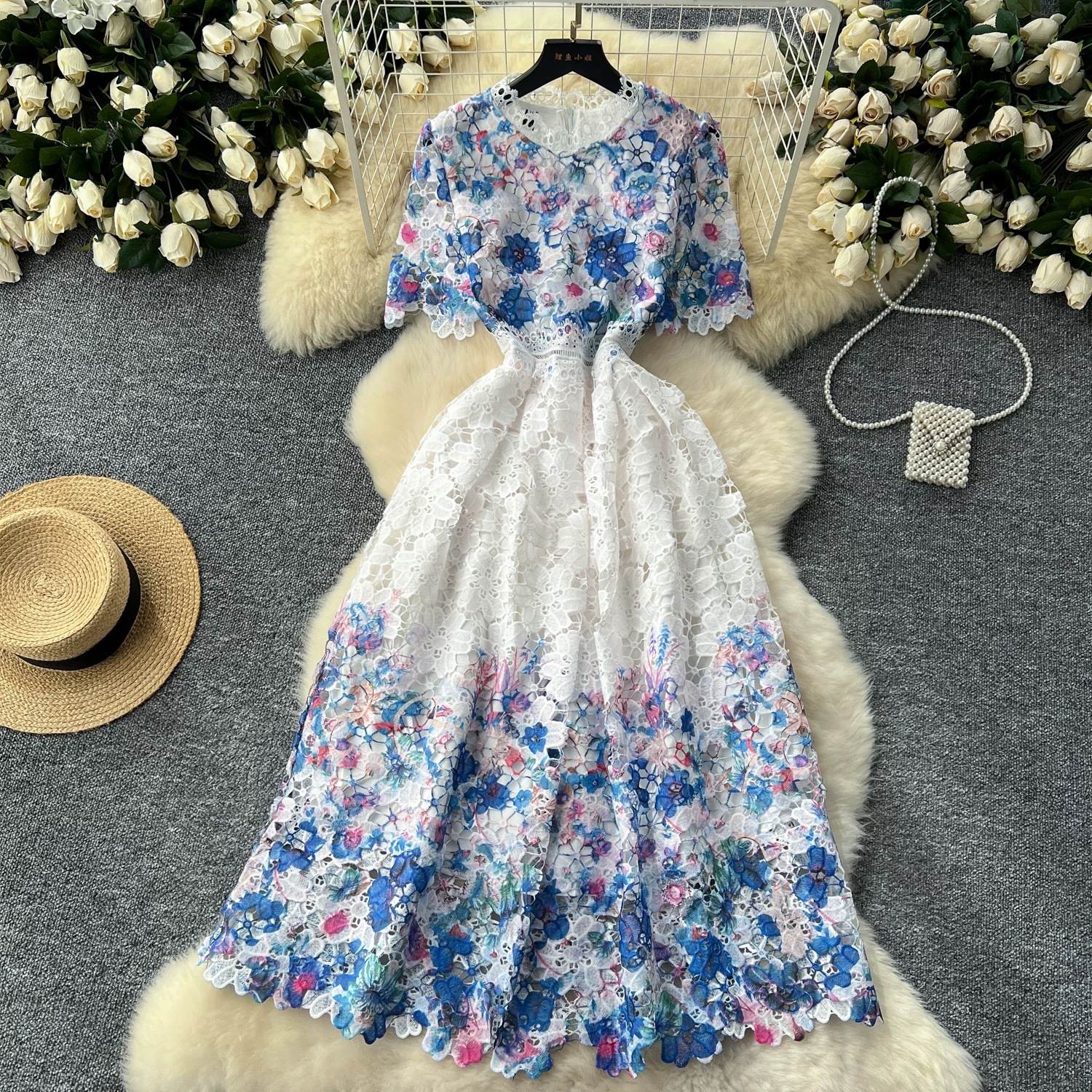 Cross-border European and American French High-end Hollow-out Water-soluble Lace Print Slim Elegant Round Neck Short Sleeve Mid-length Dress