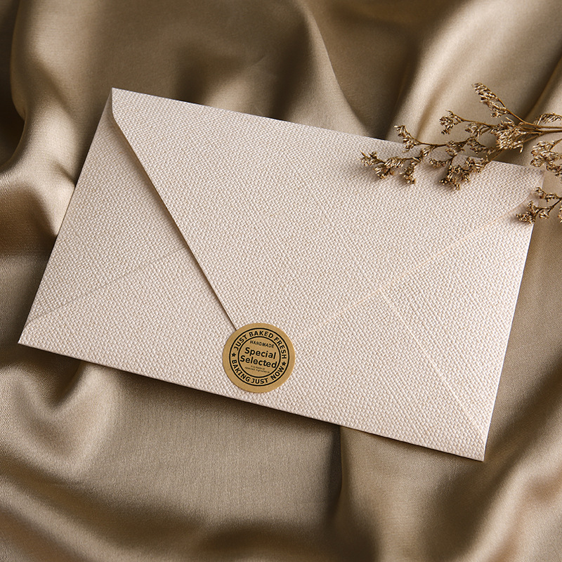 Picture of Linen Envelope Letter Paper Set Retro Love Letter Chinese Style Cowhide Special Paper Invitation Postcard Fire Paint Envelope